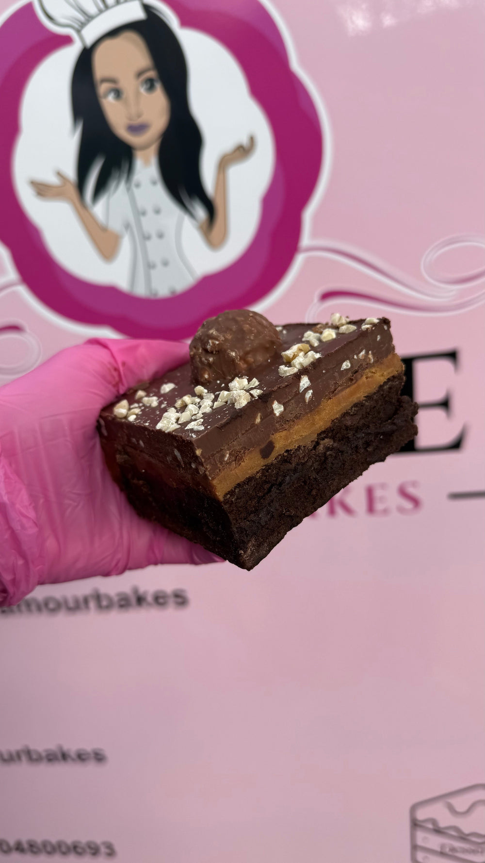 Mixed treat box by Bonnies Glamour Bakes