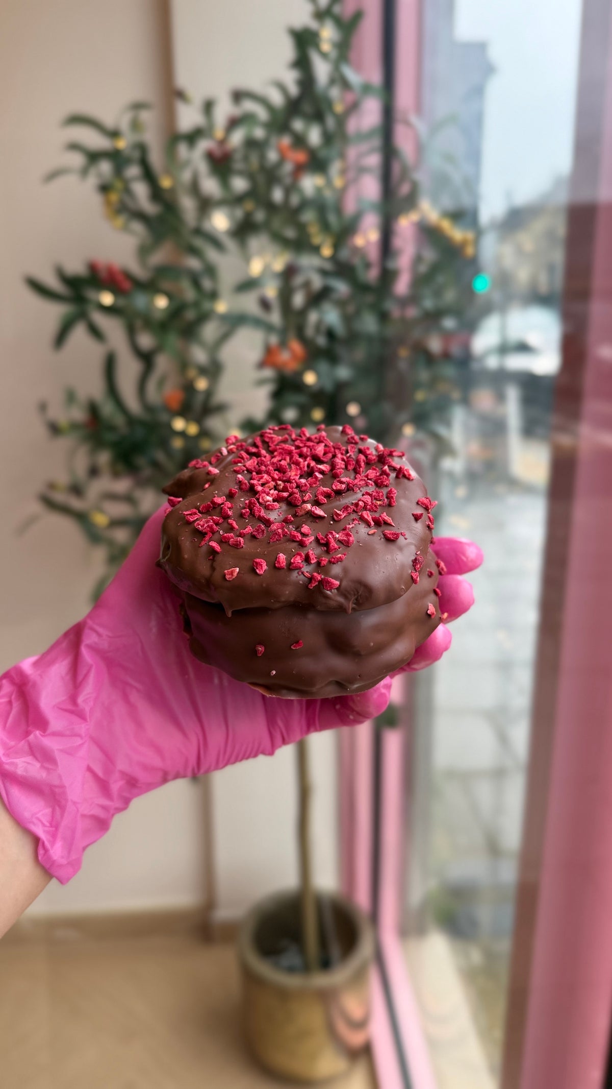 Giant jam wagon wheel sweet treat at Bonnies Glamour Bakes