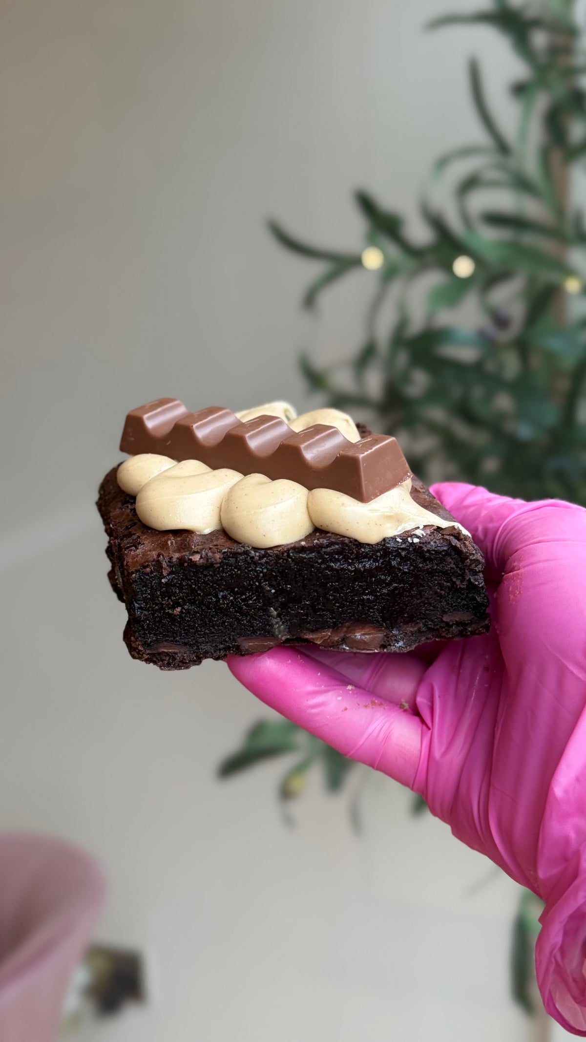Kinder Brownie from Bonnies Glamour Bakes